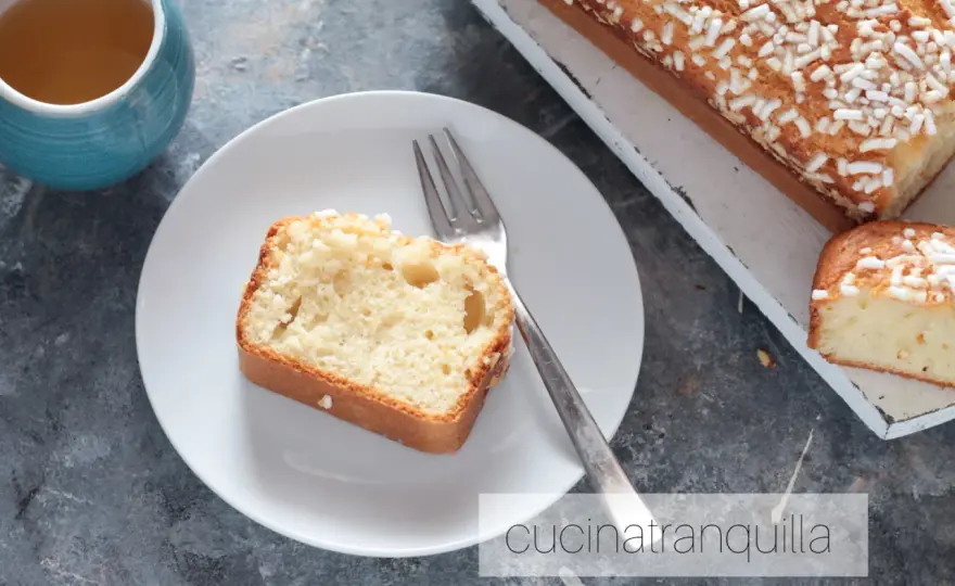 Plumcake yogurt greco - La ricetta soffice che non ti aspetti