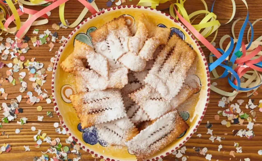 Chiacchiere di Carnevale perfette - Ricetta Benedetta Rossi