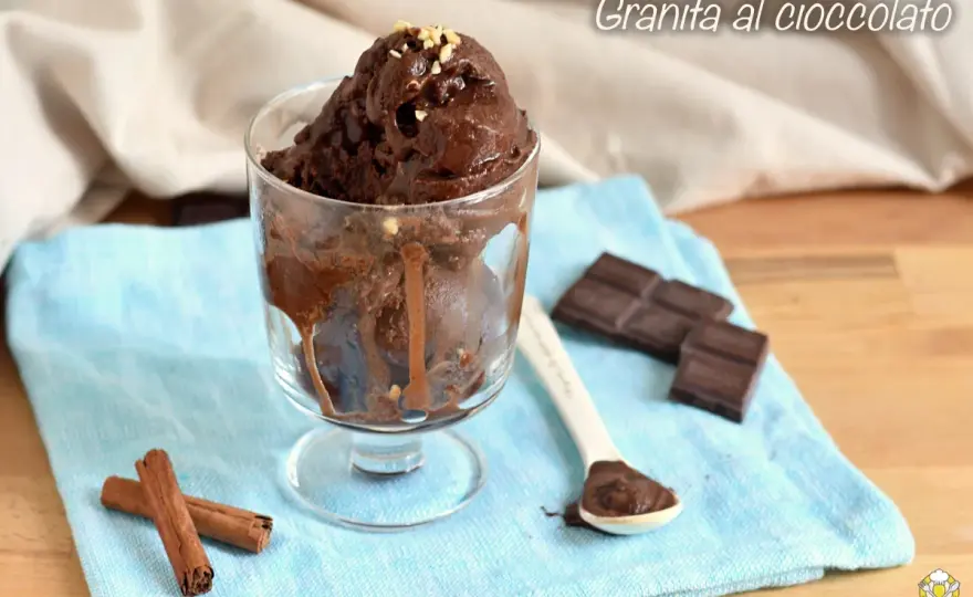 Granita al cioccolato catanese senza gelatiera - La ricetta perfetta