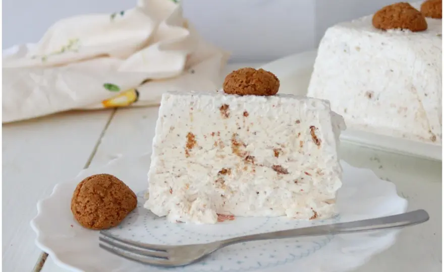 Semifreddo agli Amaretti - La ricetta per un dolce perfetto