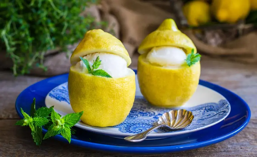 Gelato al Limone Veloce - La Ricetta Cremosa che Funziona