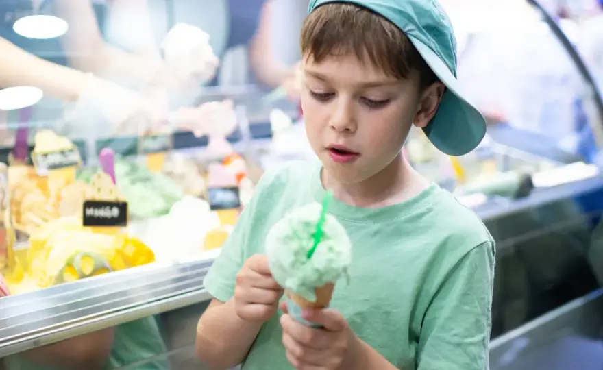 Chi ha inventato il gelato? La vera storia e i segreti