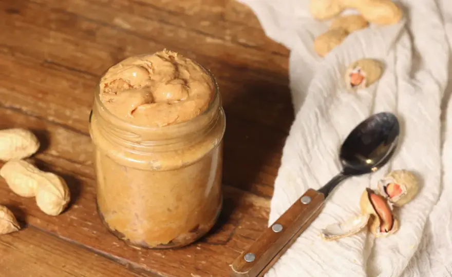 Burro di Arachidi Fatto in Casa - La Ricetta Perfetta per Tutti