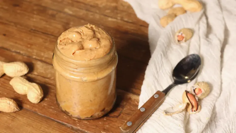 Burro di Arachidi Fatto in Casa - La Ricetta Perfetta per Tutti